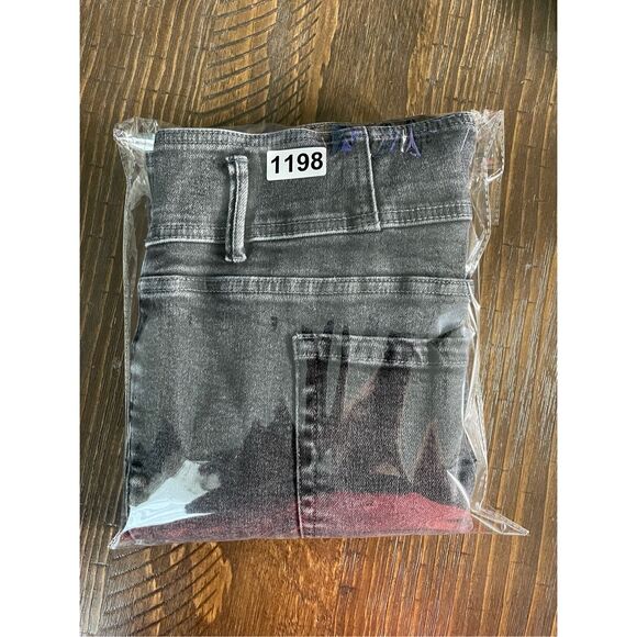 Lane Bryant Ultra High Rise Jeggings Women 26 Gray Skinny Flex Magic Waistband - Picture 11 of 11